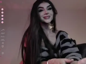 your_dolls – webcam model profile photo Image 4