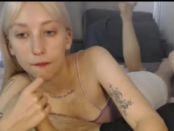 loving_ladies – webcam model profile photo Image 2