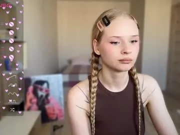 your_dolls – webcam model profile photo Image 6