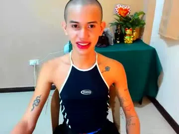 petites_perles – webcam model profile photo Image 8