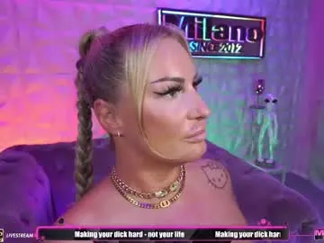 wet_dreamm22 – webcam model profile photo Image 6