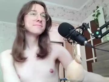 lucyallen4201 – webcam model profile photo Image 11