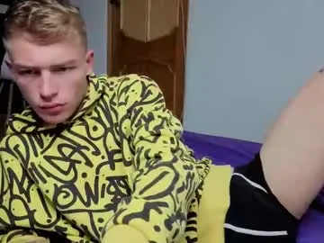 realtryit – webcam model profile photo Image 12