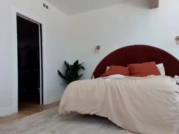 magical_mermaids – webcam model profile photo Image 8