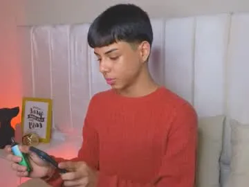 spirit_euphoria – webcam model profile photo Image 11