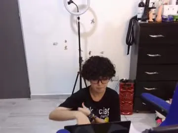 your_dolls – webcam model profile photo Image 15