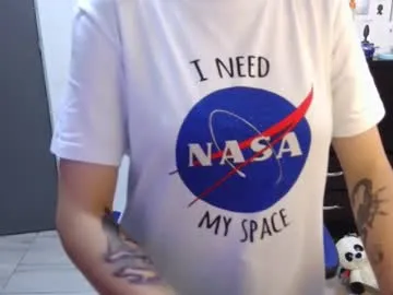 your_dolls – webcam model profile photo Image 8