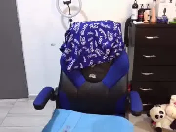 your_dolls – webcam model profile photo Image 9