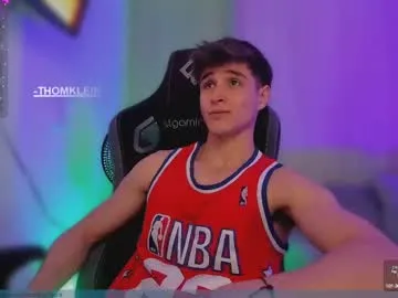 realtryit – webcam model profile photo Image 8