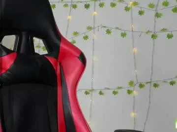 missjadefox – webcam model profile photo Image 8