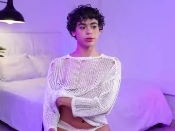 veronnika_hill – webcam model profile photo Image 6