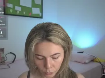 cosmos_baby – webcam model profile photo Image 16