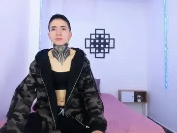 paolahard – webcam model profile photo Image 8