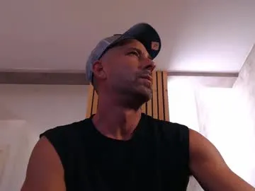 petites_perles – webcam model profile photo Image 4