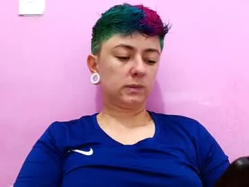 little_sharol – webcam model profile photo Image 10