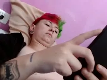 little_sharol – webcam model profile photo Image 2