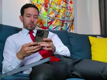 your_dolls – webcam model profile photo Image 12