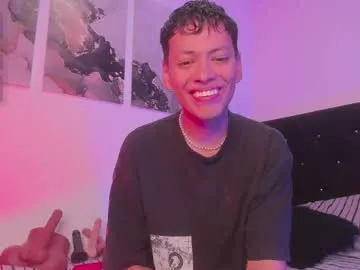 petites_perles – webcam model profile photo Image 7