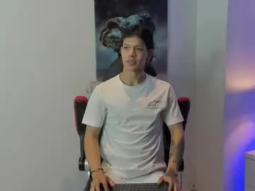 AlyssonJade – webcam model profile photo Image 14