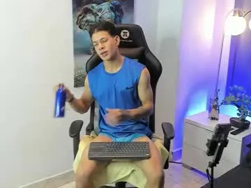 AlyssonJade – webcam model profile photo Image 17