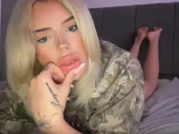 hotbella_ – webcam model profile photo Image 2