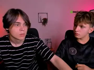 sexy_hot_friends_ – webcam model profile photo Image 5