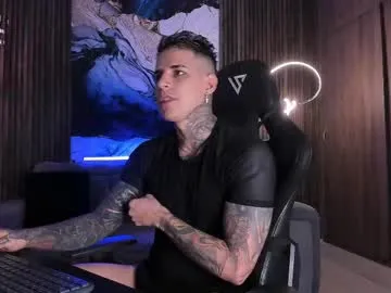 sexy_hot_friends_ – webcam model profile photo Image 11