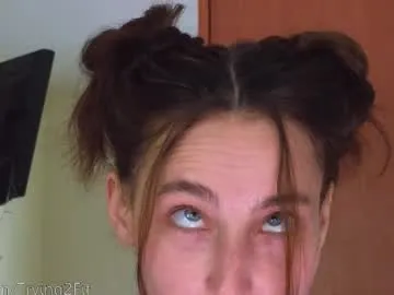 petites_perles – webcam model profile photo Image 10