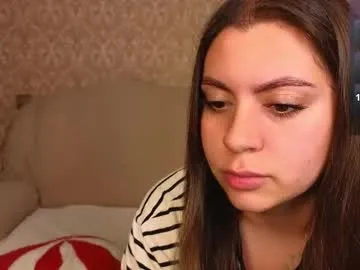 IngridSaint – webcam model profile photo Image 3