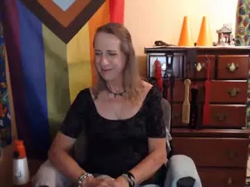 pepperage – webcam model profile photo Image 17