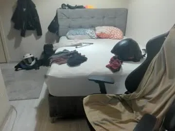 your_dolls – webcam model profile photo Image 4