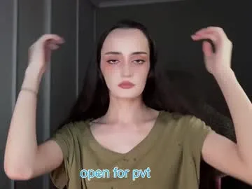 islanublar – webcam model profile photo Image 14