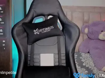 realtryit – webcam model profile photo Image 7