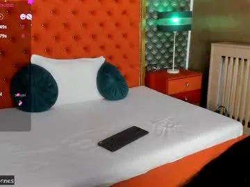 katarasimon – webcam model profile photo Image 10