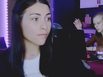 yes_mommy_zlata – webcam model profile photo Image 11