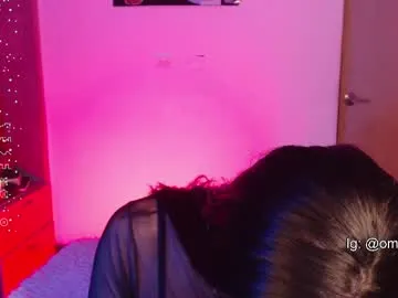 loving_ladies – webcam model profile photo Image 2