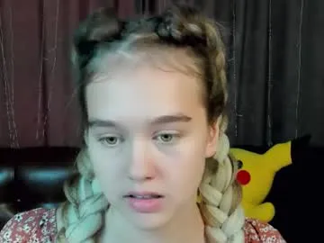 karinabrando – webcam model profile photo Image 10