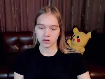 karinabrando – webcam model profile photo Image 11