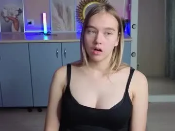 karinabrando – webcam model profile photo Image 12