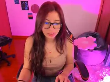 katie_dierse – webcam model profile photo Image 12