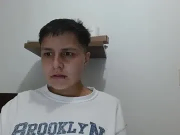 lina_kriss – webcam model profile photo Image 4