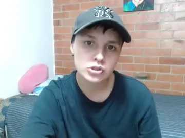 lina_kriss – webcam model profile photo Image 9