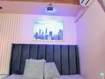 scarlettandtom – webcam model profile photo Image 8