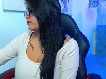 faplex – webcam model profile photo Image 7