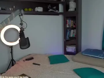 realtryit – webcam model profile photo Image 13