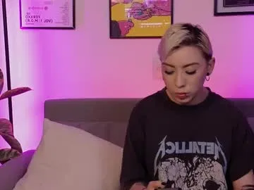 katarasimon – webcam model profile photo Image 12