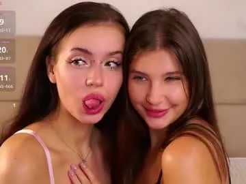 vvioleta_ – webcam model profile photo Image 12