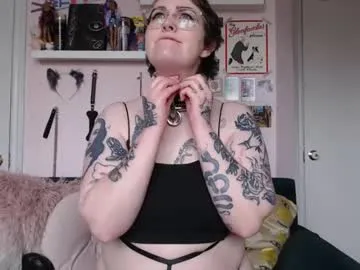 lina_leum – webcam model profile photo Image 5