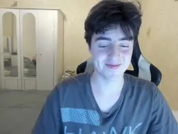 petites_perles – webcam model profile photo Image 16