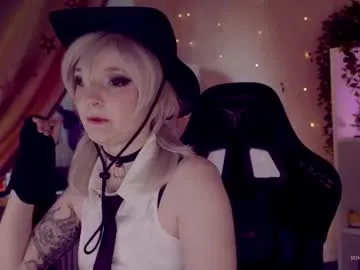 charlotteangels – webcam model profile photo Image 10